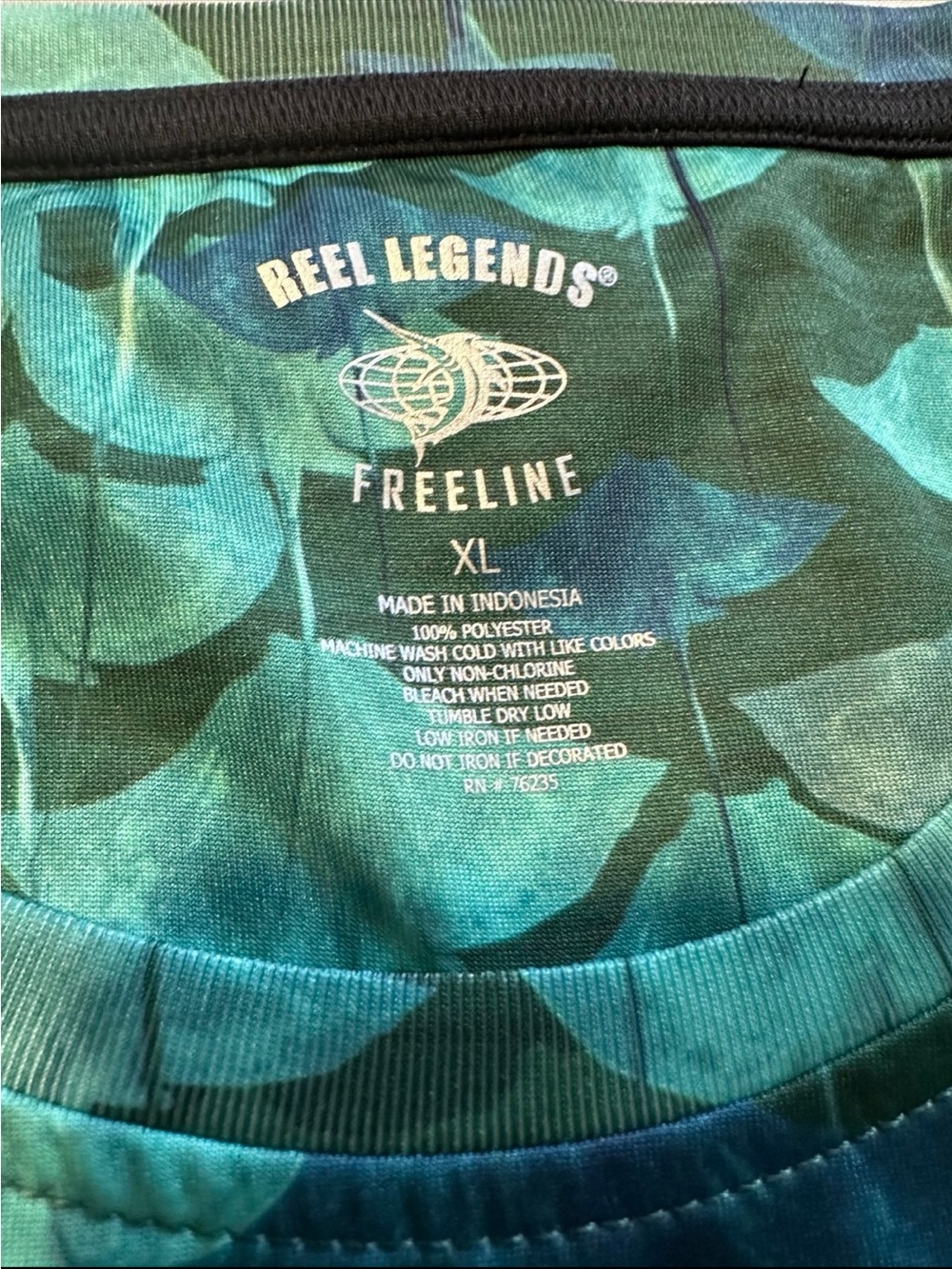 NWT Reel Legends Freeline Crew Stingray print Shirt XL - Picture 5 of 8